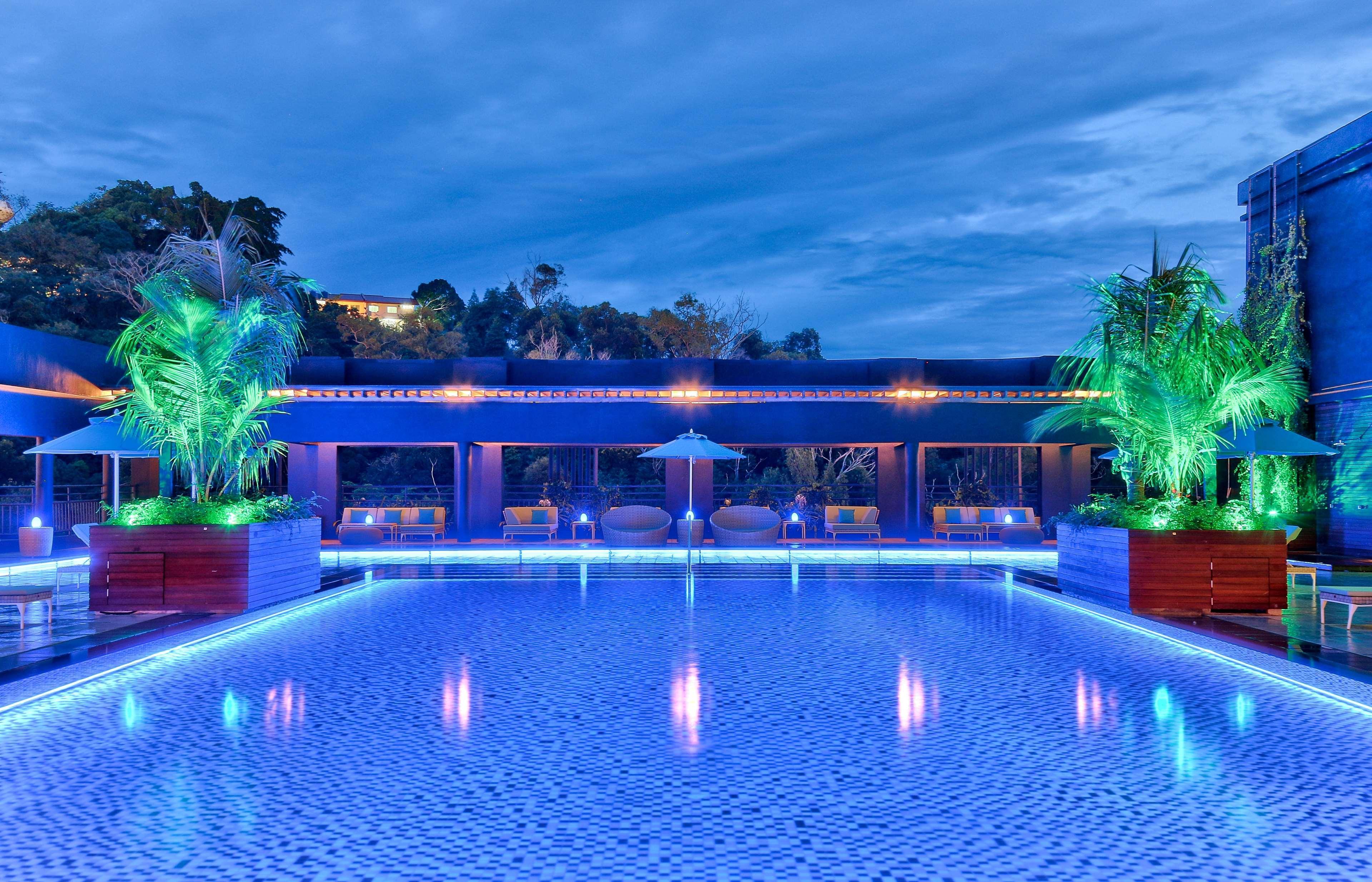 Hilton Hotel 5*