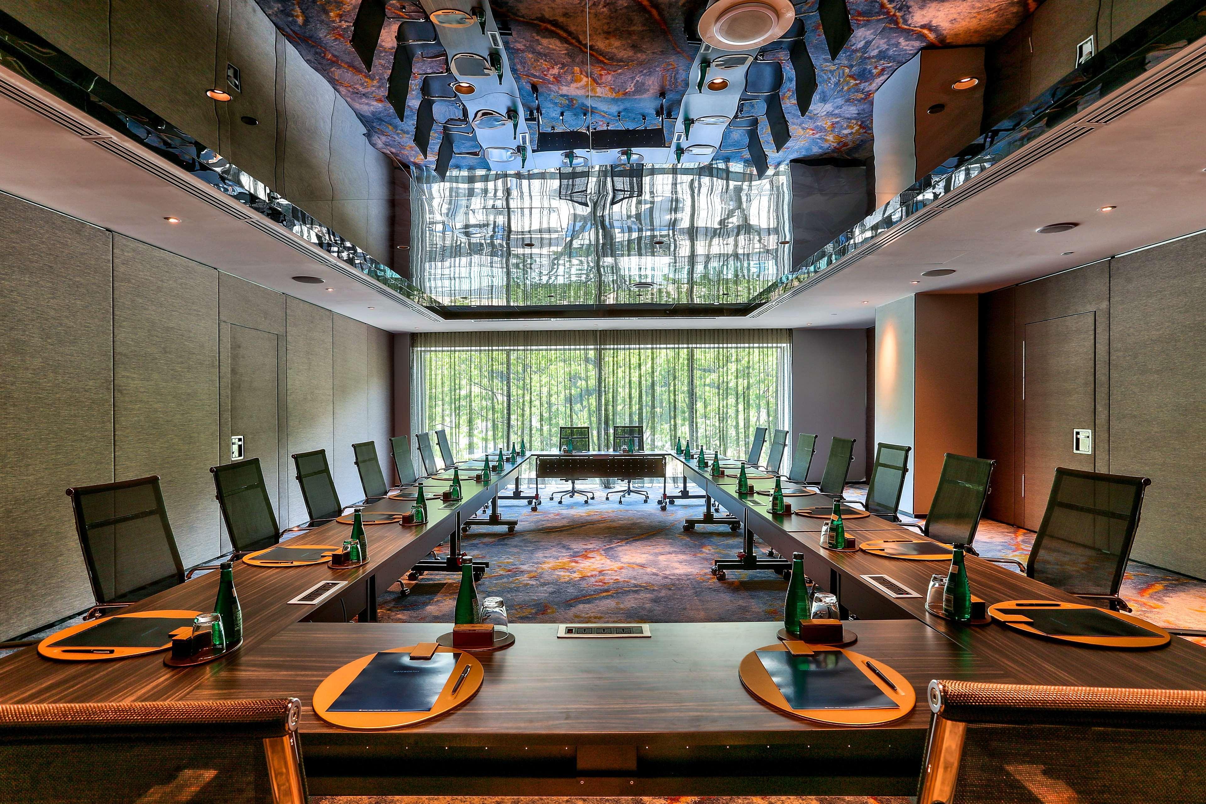 Hilton 5*